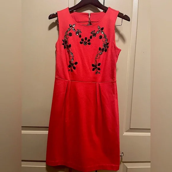 open lace back dress Urban Outfitters - Top to Bottom Button Down